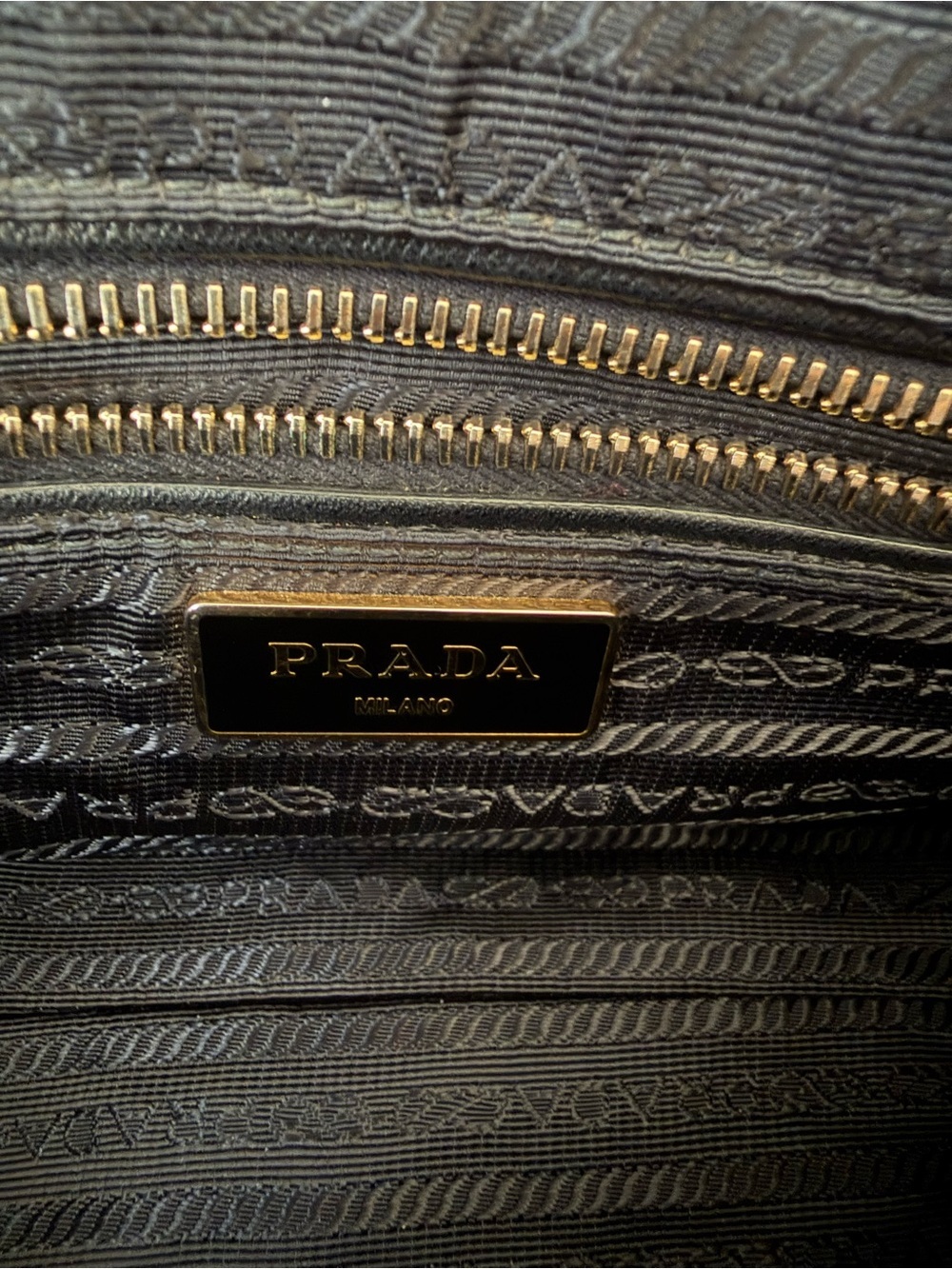 PRADA Vintage Tessuto Quilted Black and Gold Nylon Bag - Picture 7 of 12